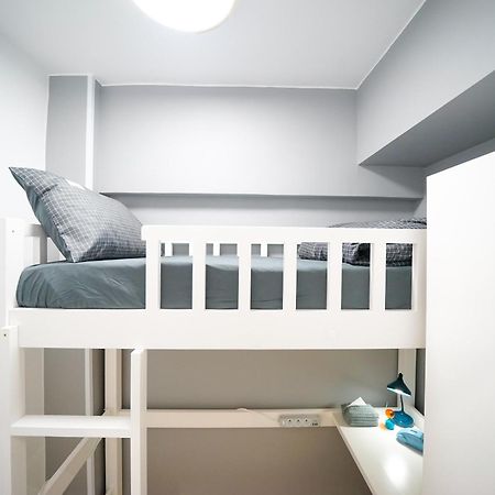 Student Accommodation - 294 Hennessy Road Hongkong Exteriör bild