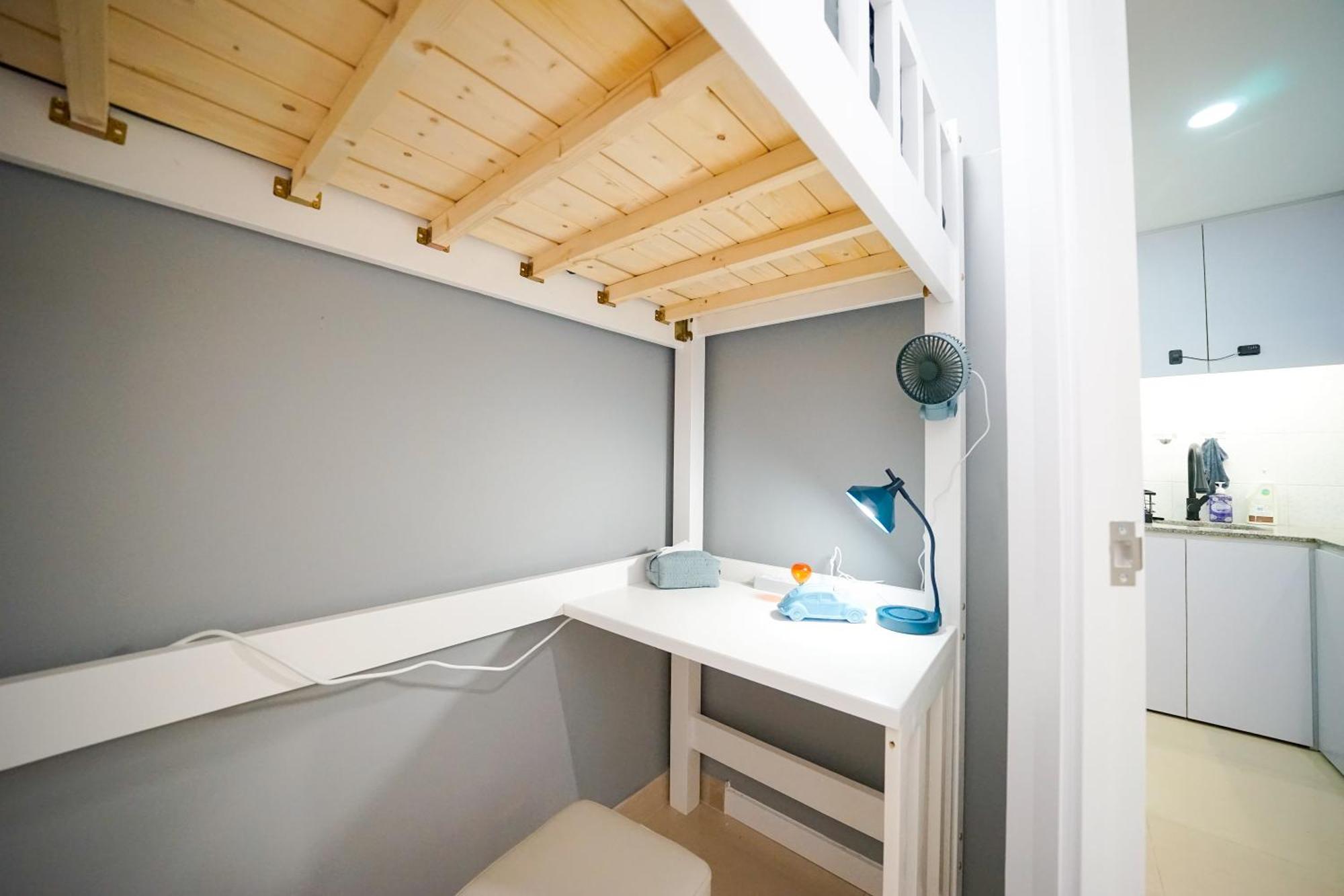 Student Accommodation - 294 Hennessy Road Hongkong Exteriör bild