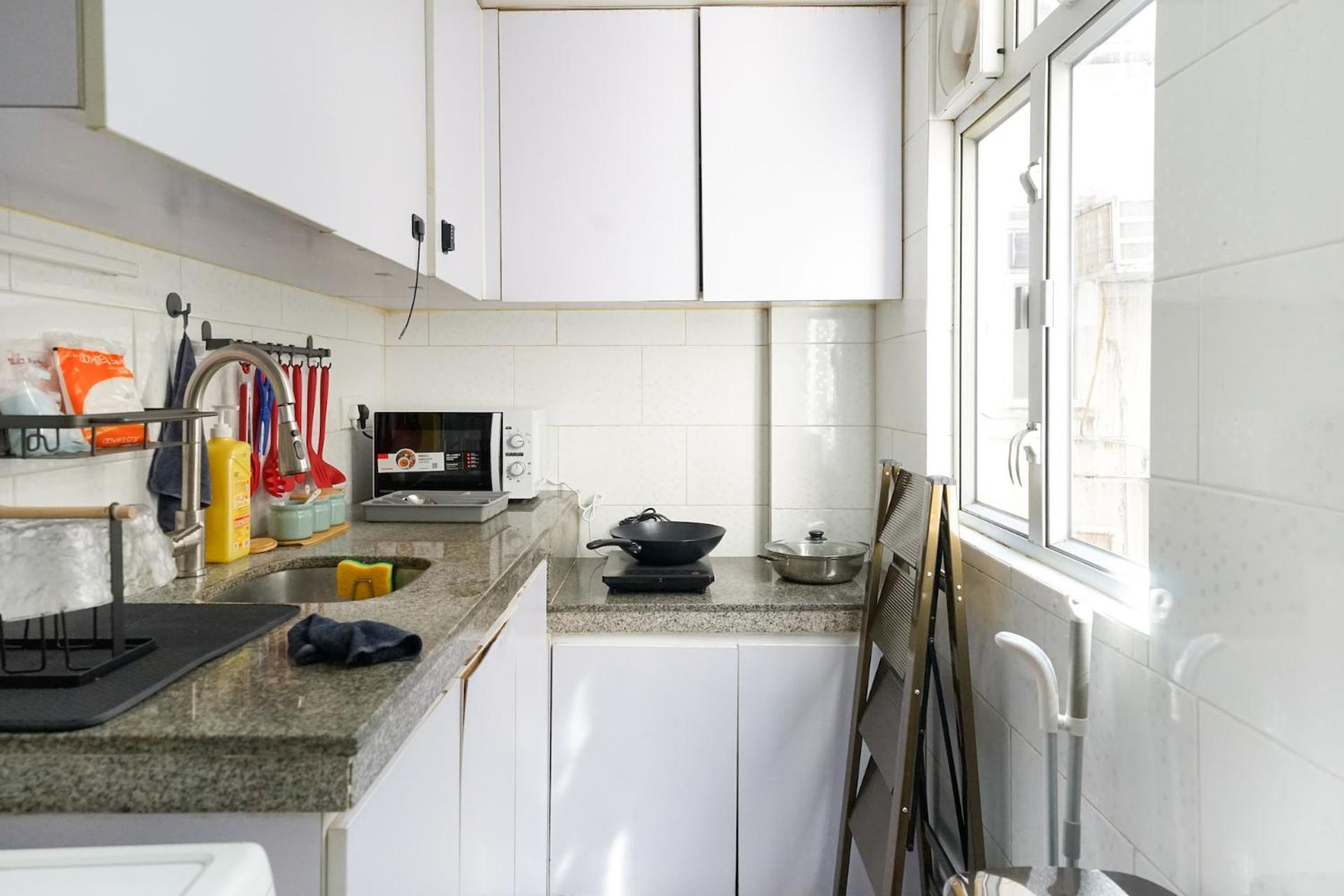 Student Accommodation - 294 Hennessy Road Hongkong Exteriör bild